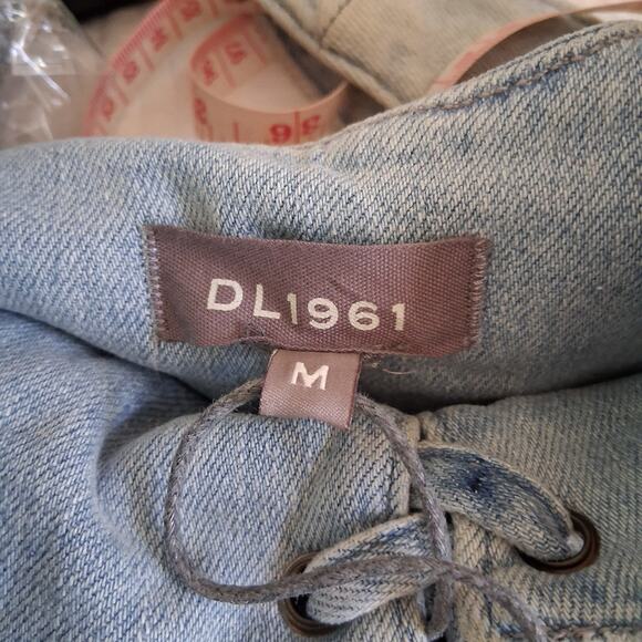 DL1961 Harriet Denim Jumpsuit Lace Tie Front in Dallas $229 Medium NWT *read - Picture 13 of 16